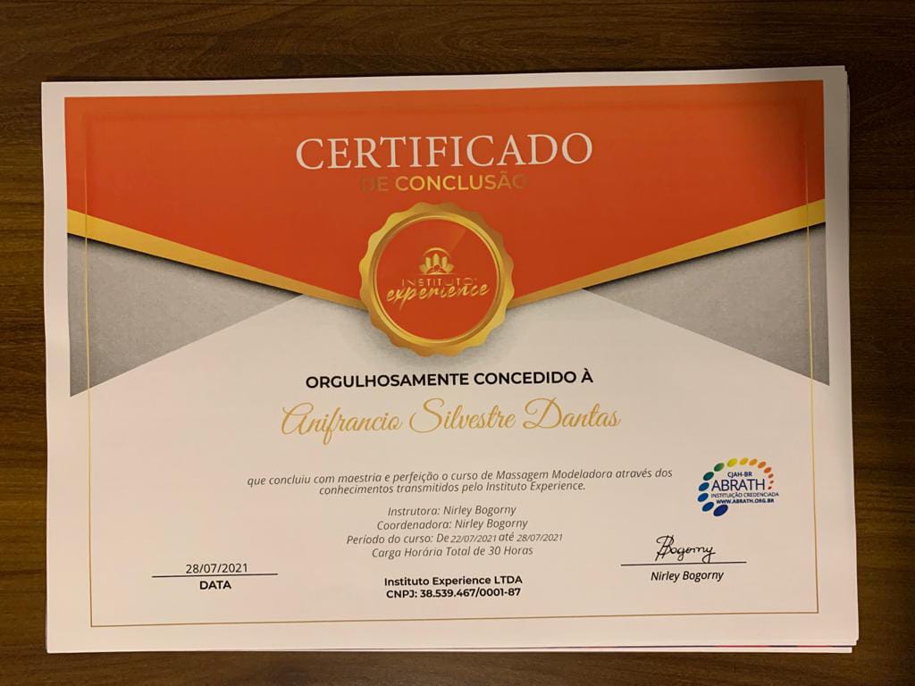 diploma do francio 5.jpeg